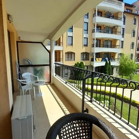 2 Royal Sun E24 With Poolview And Big Balcony Appartement Sunny Beach