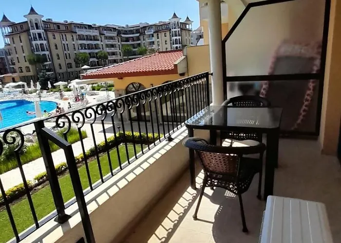 2 Royal Sun E24 With Poolview And Big Balcony Apartamento *