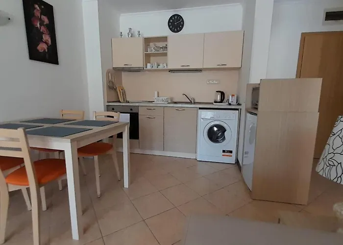 2 Royal Sun E24 With Poolview And Big Balcony Apartamento *