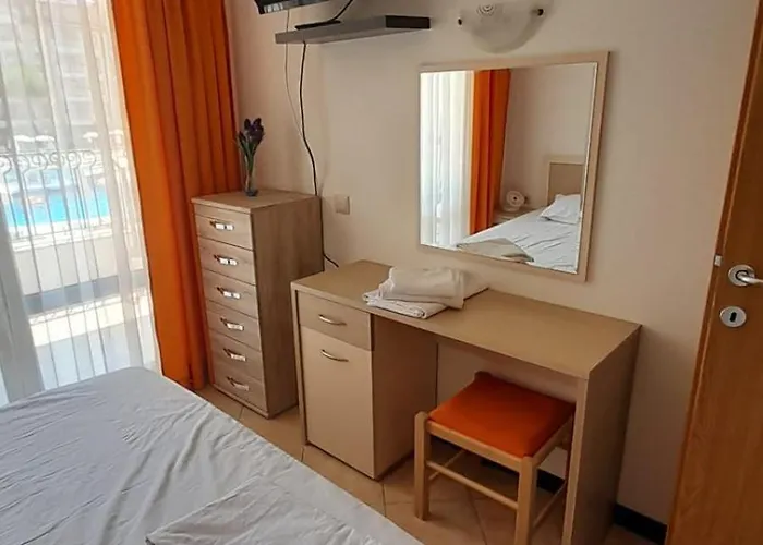 2 Royal Sun E24 With Poolview And Big Balcony * Sunny Beach