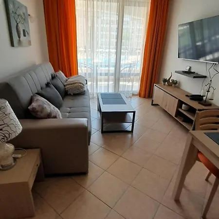 Apartmán 2 Royal Sun E24 With Poolview And Big Balcony *