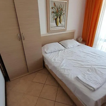 Apartmán 2 Royal Sun E24 With Poolview And Big Balcony Sluneční pobřeží